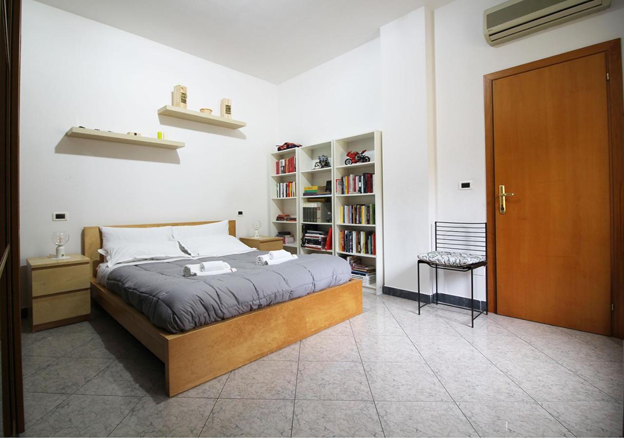 Cozy Apartment In The Heart Of 볼로냐 외부 사진