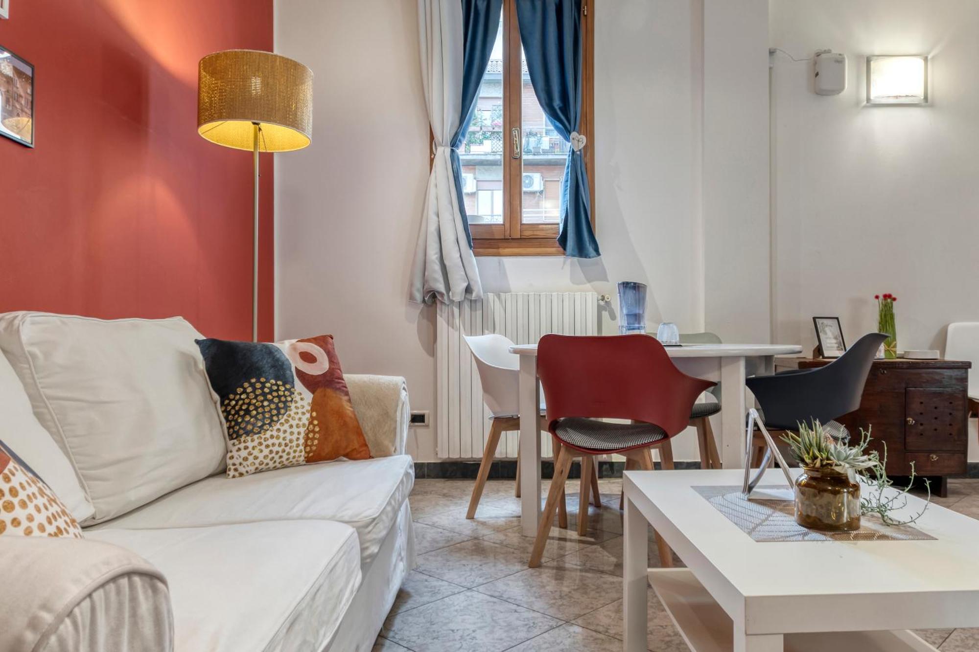 Cozy Apartment In The Heart Of 볼로냐 외부 사진