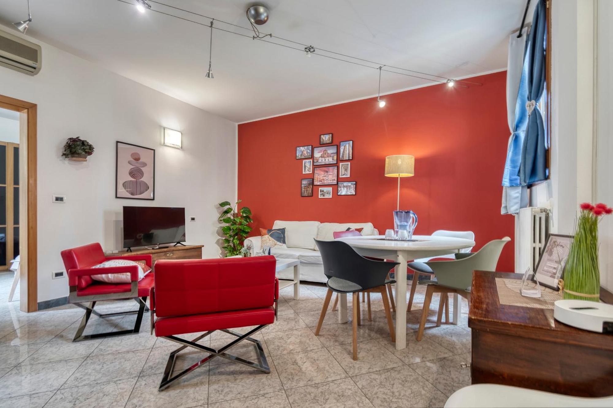 Cozy Apartment In The Heart Of 볼로냐 외부 사진